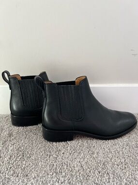 Madewell Black Chelsea Boots